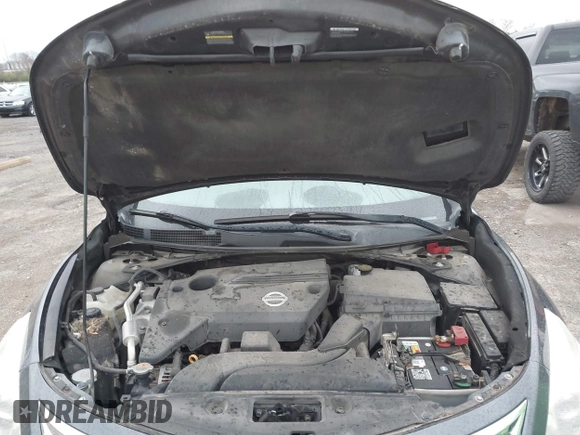 2013 Nissan Altima SV with VIN 1N4AL3AP2DN442155, listed as a IAAI auction lot 41837021 with 181,233 mi miles and . Bid and sale history available at carsss.com. Image 10.
