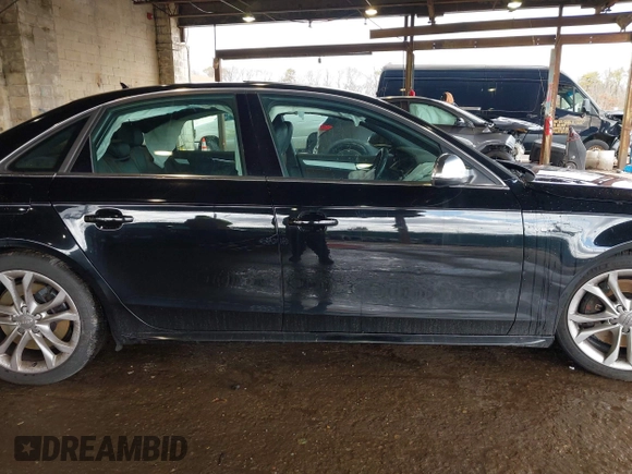 2014 Audi S4 Premium Plus with VIN WAUDGAFL8EA119191, listed as a IAAI auction lot 41697393 with 157,166 mi miles. Bid and sale history available at carsss.com. Image 14.