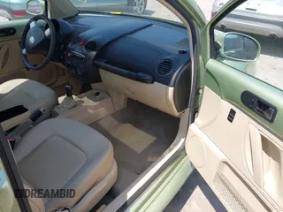 2006 Volkswagen Beetle с VIN 3VWRR31C26M406792, выставлен на аукционе IAAI как лот 42251613 с пробегом 274 908 миль миль и . История ставок и продаж доступна на DreamBid. Изображение 5.
