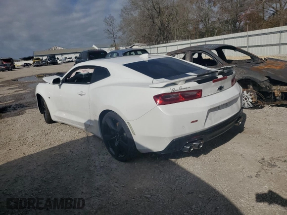 2018 Chevrolet Camaro 2SS with VIN 1G1FH1R77J0126746, listed as a Copart auction lot 43130395 with 87,593 mi miles and Salvage title. Bid and sale history available at DreamBid. Image 2.