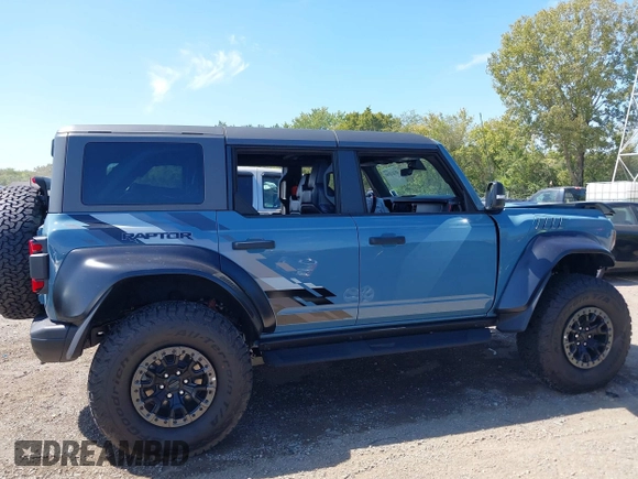 2023 Ford Bronco Raptor with VIN 1FMEE5JR9PLC09582, listed as a IAAI auction lot 40262385 with 873 mi miles. Bid and sale history available at carsss.com. Image 13.