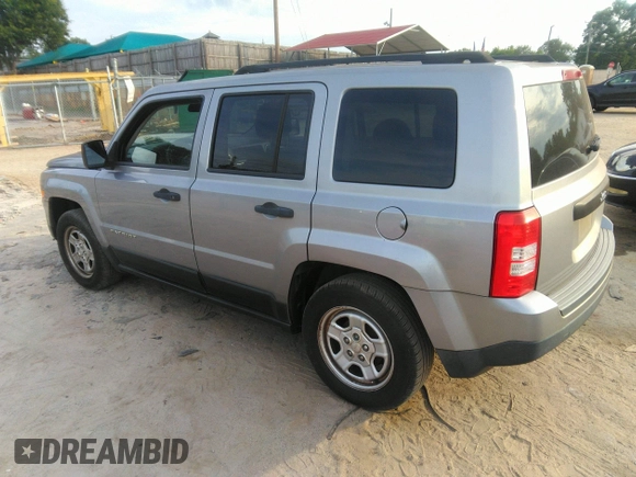 2014 Jeep Patriot Sport with VIN 1C4NJPBB4ED853771, listed as a IAAI auction lot 42494025 with 138,099 mi miles and . Bid and sale history available at DreamBid. Image 3.