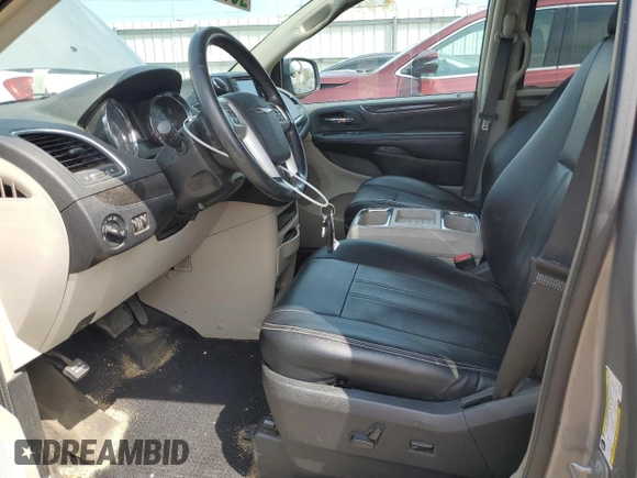 2014 Chrysler Town & Country Touring with VIN 2C4RC1BG8ER442049, listed as a Copart auction lot 55328745 with 229,762 mi miles and Clean Title. Bid and sale history available at DreamBid. Image 7.