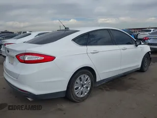 2014 Ford Fusion S with VIN 3FA6P0G78ER379352, listed as a IAAI auction lot 42014440 with 175,414 mi miles and . Bid and sale history available at DreamBid. Image 4.