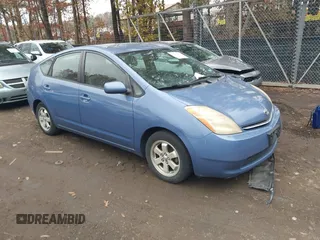 2007 Toyota Prius with VIN JTDKB20U877565552, listed as a IAAI auction lot 40908267 with 176,609 mi miles. Bid and sale history available at carsss.com. Image 1.