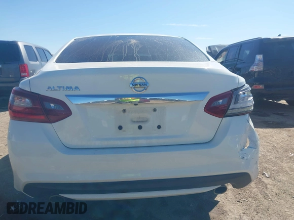 2018 Nissan Altima SV with VIN 1N4AL3AP4JC290385, listed as a IAAI auction lot 41697803 with 165,475 mi miles and . Bid and sale history available at carsss.com. Image 16.