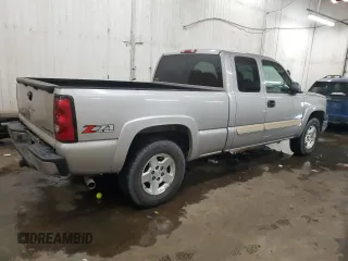2004 Chevrolet Silverado 1500 with VIN 1GCEK19T14Z145388, listed as a Copart auction lot 44710815 with 204,466 mi miles and Clean Title. Bid and sale history available at DreamBid. Image 3.