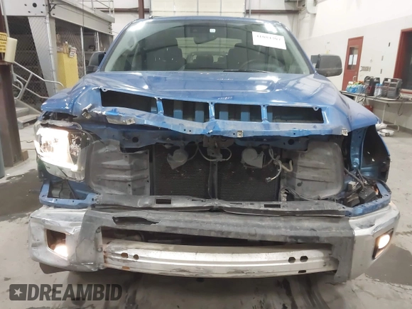 2018 Toyota Tundra 2WD SR5 with VIN 5TFEM5F15JX131991, listed as a IAAI auction lot 41084307 with 63,232 mi miles. Bid and sale history available at carsss.com. Image 6.