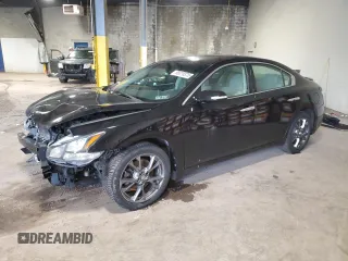 2014 Nissan Maxima SV z VIN 1N4AA5AP3EC478841, wystawiony jako Copart lot #58378375 z przebiegiem 134 683 mil mil oraz Szkoda całkowita • Salvage title. Historia ofert i sprzedaży dostępna na DreamBid. Obrazek 1.