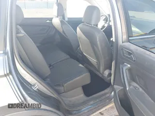 2018 Volkswagen Tiguan SEL z VIN 3VV3B7AXXJM088230, wystawiony jako IAAI lot #41680855 z przebiegiem 130 807 mil mil oraz . Historia ofert i sprzedaży dostępna na DreamBid. Obrazek 8.