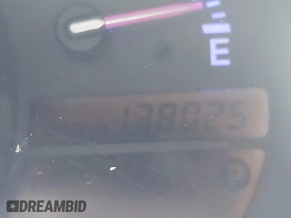 2001 Lexus IS 300/350 z VIN JTHBD182010001514, wystawiony jako IAAI lot #42122096 z przebiegiem 138 025 mil mil oraz . Historia ofert i sprzedaży dostępna na DreamBid. Obrazek 14.