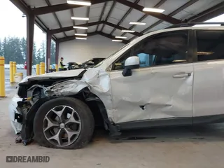 2016 Subaru Forester 2.0XT Premium with VIN JF2SJGDC9GH550555, listed as a IAAI auction lot 41781267 with 138,230 mi miles. Bid and sale history available at carsss.com. Image 6.