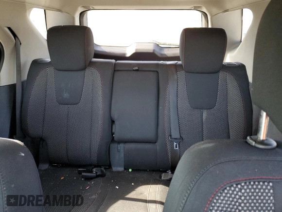 2011 Chevrolet Equinox LT w/1LT with VIN 2CNFLEEC0B6479026, listed as a Copart auction lot 54333315 with 175,353 mi miles and Clean Title. Bid and sale history available at carsss.com. Image 10.