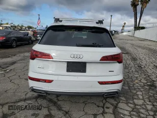2023 Audi Q5 S line Premium Plus z VIN WA1EAAFY4P2160526, wystawiony jako Copart lot #46300265 z przebiegiem 8354 mil mil oraz Szkody całkowita. Historia ofert i sprzedaży dostępna na DreamBid. Obrazek 6.