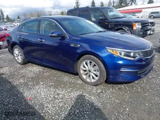 2017 Kia Optima EX with VIN 5XXGU4L39HG162638, listed as a IAAI auction lot 41904299 with 105,864 mi miles. Bid and sale history available at carsss.com. Image 1.
