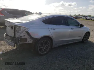 2019 Ford Fusion Titanium z VIN 3FA6P0RU5KR217242, wystawiony jako Copart lot #51985955 z przebiegiem 95 220 mil mil oraz Szkoda całkowita • Salvage title. Historia ofert i sprzedaży dostępna na DreamBid. Obrazek 3.