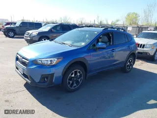 2019 Subaru Crosstrek Premium with VIN JF2GTAEC8K8268492, listed as a IAAI auction lot 39267924 with 8,288 mi miles. Bid and sale history available at carsss.com. Image 2.