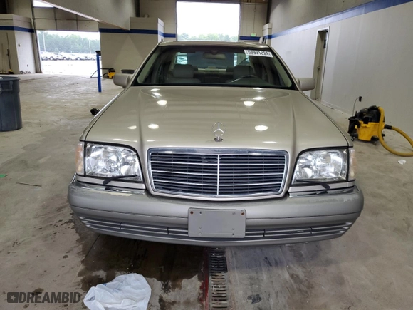 1995 Mercedes-Benz S Class with VIN WDBGA33E0SA242786, listed as a Copart auction lot 62931024 with NaN miles and Salvage Title. Bid and sale history available at carsss.com. Image 5.
