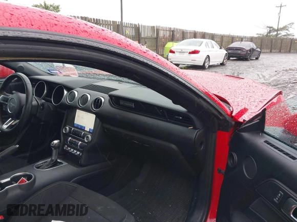 2022 Ford Mustang EcoBoost z VIN 1FA6P8TH2N5138273, wystawiony jako IAAI lot #42321056 z przebiegiem 59 856 mil mil oraz . Historia ofert i sprzedaży dostępna na DreamBid. Obrazek 5.