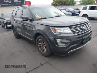 2016 Ford Explorer XLT with VIN 1FM5K7D80GGB72776, listed as a IAAI auction lot 42087605 with 97,416 mi miles and . Bid and sale history available at DreamBid. Image 1.