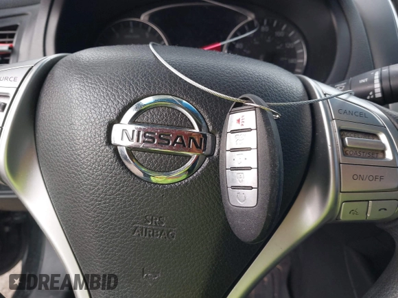 2016 Nissan Altima 2.5 S with VIN 1N4AL3AP6GN325652, listed as a IAAI auction lot 41661797 with 174,672 mi miles. Bid and sale history available at carsss.com. Image 11.