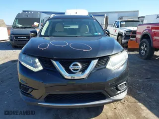 2015 Nissan Rogue SV with VIN KNMAT2MV0FP522057, listed as a IAAI auction lot 41673578 with 139,650 mi miles. Bid and sale history available at carsss.com. Image 12.