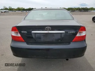 2004 Toyota Camry LE z VIN 4T1BE32K94U375258, wystawiony jako Copart lot #58535115 z przebiegiem 155 746 mil mil oraz Szkoda całkowita • Salvage title. Historia ofert i sprzedaży dostępna na DreamBid. Obrazek 6.