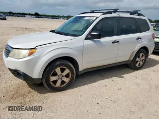 2010 Subaru Forester X с VIN JF2SH6BC4AH778043, выставлен на аукционе Copart как лот 61908235 с пробегом 182 253 миль миль и Чистый • Clean title. История ставок и продаж доступна на DreamBid. Изображение 1.