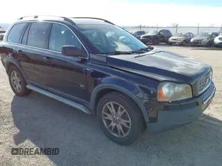 2006 Volvo XC90 4.4L V8 with VIN YV4CZ852061278666, listed as a IAAI auction lot 41403509 with 184,248 mi miles. Bid and sale history available at carsss.com. Image 1.