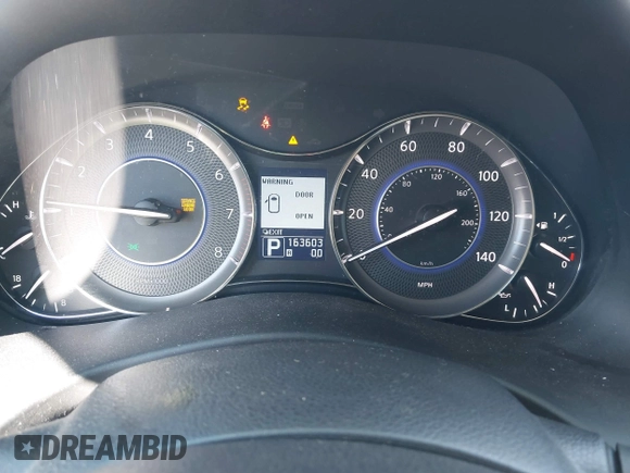 2011 Infiniti QX56 8-passenger z VIN JN8AZ2ND0B9700427, wystawiony jako IAAI lot #41787918 z przebiegiem 163 798 mil mil oraz . Historia ofert i sprzedaży dostępna na DreamBid. Obrazek 7.