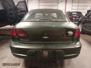 2000 Chevrolet Cavalier with VIN 1G1JC5240Y7265246, listed as a IAAI auction lot 41734226 with 194,333 mi miles. Bid and sale history available at carsss.com. Image 17.