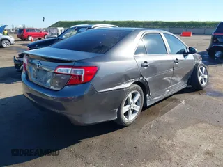 2013 Toyota Camry L with VIN 4T1BF1FK0DU204524, listed as a IAAI auction lot 41842065 with 168,202 mi miles. Bid and sale history available at carsss.com. Image 4.