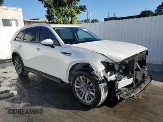 2025 Mazda CX-90 Select z VIN JM3KKAHD9S1193298, wystawiony jako Copart lot #45603925 z przebiegiem 8 915 mil mil oraz Czysty tytuł • Clean title. Historia ofert i sprzedaży dostępna na DreamBid. Obrazek 4.