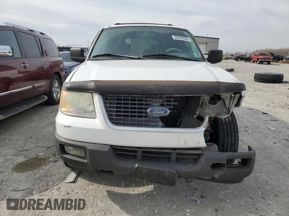 2004 Ford Expedition Special Service with VIN 1FMPU16L04LB69865, listed as a Copart auction lot 50208645 with 199,660 mi miles and Salvage title. Bid and sale history available at DreamBid. Image 5.