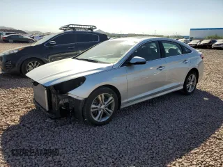 2018 Hyundai Sonata Limited z VIN 5NPE34AFXJH728937, wystawiony jako Copart lot #74272314 z przebiegiem 50 688 mil mil oraz Szkoda całkowita • Salvage title. Historia ofert i sprzedaży dostępna na DreamBid. Obrazek 1.