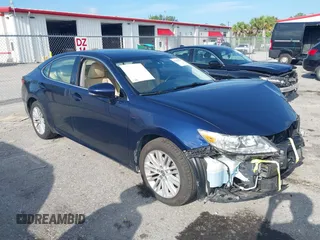 2013 Lexus ES 250 с VIN JTHBK1GG2D2083046, выставлен на аукционе IAAI как лот 42355070 с пробегом 82 372 миль миль и . История ставок и продаж доступна на DreamBid. Изображение 1.