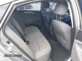 2014 Hyundai Sonata Limited with VIN KMHEC4A48EA116629, listed as a IAAI auction lot 42070212 with 95,295 mi miles and . Bid and sale history available at carsss.com. Image 8.