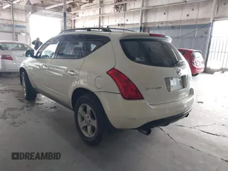 2005 Nissan Murano SL z VIN JN8AZ08T75W329392, wystawiony jako IAAI lot #41630639 z przebiegiem 199 811 mil mil oraz . Historia ofert i sprzedaży dostępna na DreamBid. Obrazek 3.