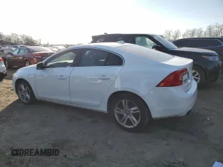 2015 Volvo S60 T5 Drive-E Premier with VIN YV126MFK0F1355710, listed as a Copart auction lot 84422464 with 180,811 mi miles and Salvage Title. Bid and sale history available at carsss.com. Image 2.