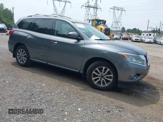 2015 Nissan Pathfinder Platinum z VIN 5N1AR2MM2FC678352, wystawiony jako IAAI lot #42445940 z przebiegiem 108 190 mil mil oraz . Historia ofert i sprzedaży dostępna na DreamBid. Obrazek 1.