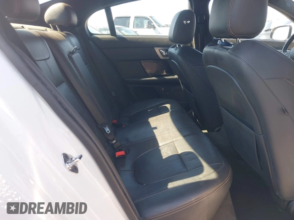 2015 Jaguar XF V6 Portfolio with VIN SAJWJ0FF9F8U48932, listed as a IAAI auction lot 41696899 with 203,110 mi miles. Bid and sale history available at carsss.com. Image 8.