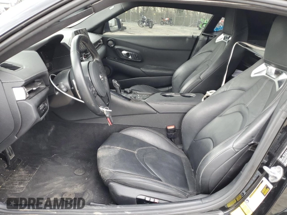 2020 Toyota Supra 3.0 with VIN WZ1DB4C08LW026587, listed as a Copart auction lot 50378495 with 31,247 mi miles and Salvage title. Bid and sale history available at DreamBid. Image 7.