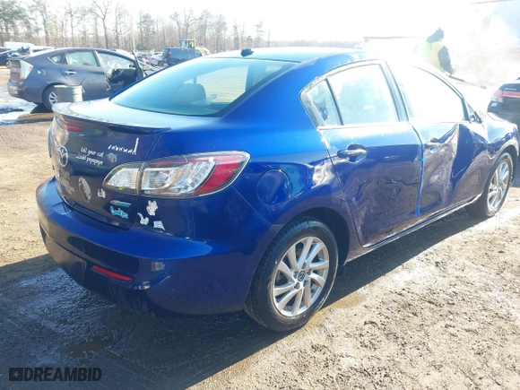 2013 Mazda Mazda3 i Grand Touring with VIN JM1BL1WP6D1774313, listed as a IAAI auction lot 41289254 with 105,283 mi miles. Bid and sale history available at carsss.com. Image 4.