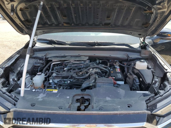2024 Toyota Highlander XLE z VIN 5TDAAAB56RS005584, wystawiony jako Copart lot #55266455 z przebiegiem 3 809 mil mil oraz Czysty tytuł • Clean title. Historia ofert i sprzedaży dostępna na DreamBid. Obrazek 12.