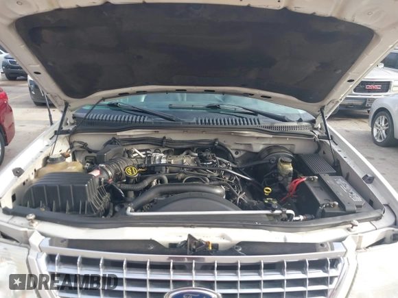 2004 Ford Explorer Limited z VIN 1FMZU65W04ZB34998, wystawiony jako IAAI lot #41858468 z przebiegiem 255 627 mil mil oraz . Historia ofert i sprzedaży dostępna na DreamBid. Obrazek 10.