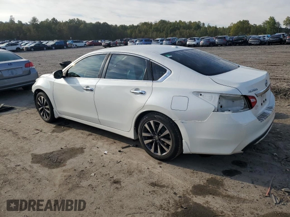 2016 Nissan Altima SV with VIN 1N4AL3AP6GC170550, listed as a Copart auction lot 84926794 with 135,007 mi miles and Salvage Title. Bid and sale history available at carsss.com. Image 2.