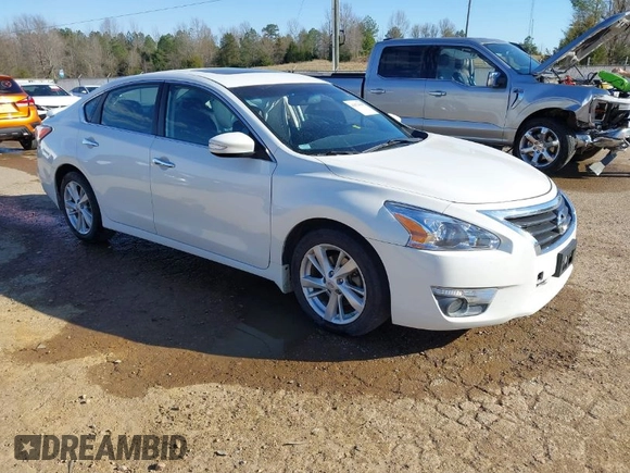 2014 Nissan Altima 2.5 S with VIN 1N4AL3AP7EN222382, listed as a IAAI auction lot 41674109 with 84,721 mi miles. Bid and sale history available at carsss.com. Image 1.