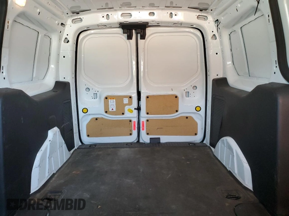 2018 Ford Transit Connect XL z VIN NM0LS7E73J1344033, wystawiony jako Copart lot #56020195 z przebiegiem 142 449 mil mil oraz Czysty tytuł • Clean title. Historia ofert i sprzedaży dostępna na DreamBid. Obrazek 10.