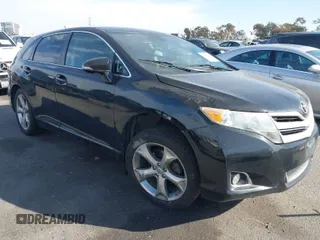2013 Toyota Venza LE with VIN 4T3ZK3BB4DU061662, listed as a IAAI auction lot 41687265 with 262,926 mi miles. Bid and sale history available at carsss.com. Image 1.