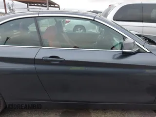 2015 BMW 4 Series 428i with VIN WBA3V7C54FP772531, listed as a IAAI auction lot 41487899 with 90,893 mi miles. Bid and sale history available at carsss.com. Image 14.